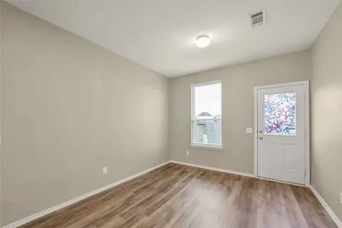 $295,000 | 2614 Summer Lane, Missouri City, TX 77489