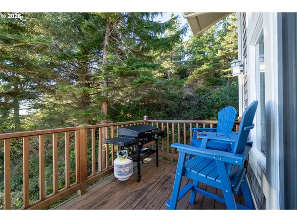 $549,000 | 505 Capes Drive, Unit 3, Oceanside, OR 97141