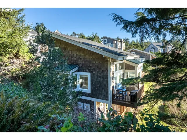 $549,000 | 505 Capes Drive, Unit 3, Oceanside, OR 97141