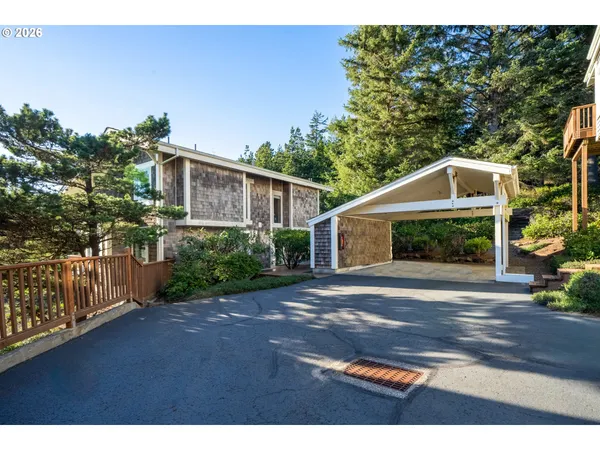 $549,000 | 505 Capes Drive, Unit 3, Oceanside, OR 97141