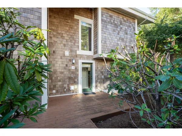 $549,000 | 505 Capes Drive, Unit 3, Oceanside, OR 97141