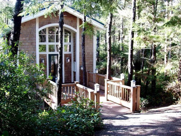 $549,000 | 505 Capes Drive, Unit 3, Oceanside, OR 97141