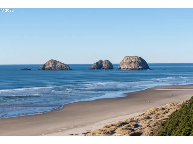 $549,000 | 505 Capes Drive, Unit 3, Oceanside, OR 97141