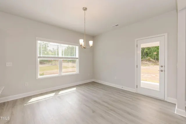 $477,400 | 198 Lake Edge Drive, Lillington, NC 27546