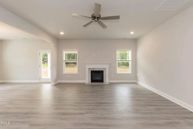 $477,400 | 198 Lake Edge Drive, Lillington, NC 27546