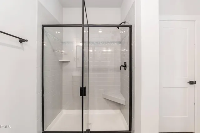 $447,400 | 198 Lake Edge Drive, Lillington, NC 27546