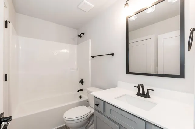 $447,400 | 198 Lake Edge Drive, Lillington, NC 27546