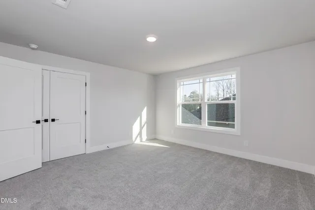 $447,400 | 198 Lake Edge Drive, Lillington, NC 27546