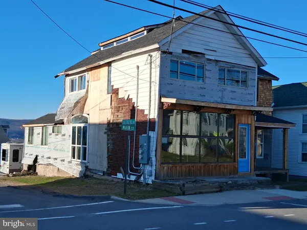$209,900 | 31 North Main Street, Pittston, PA 18640