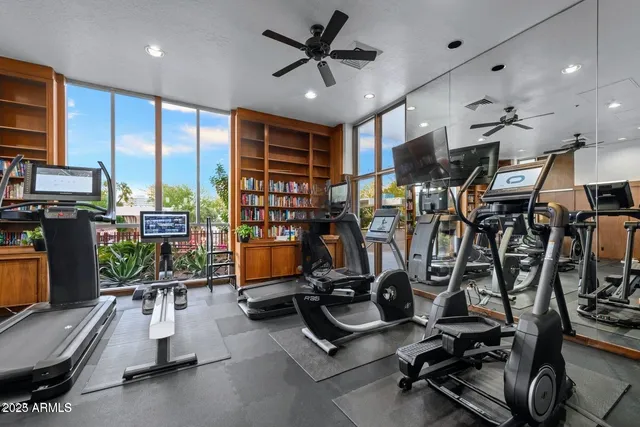 $600,000 | 2323 North Central Avenue, Unit 1704, Phoenix, AZ 85004