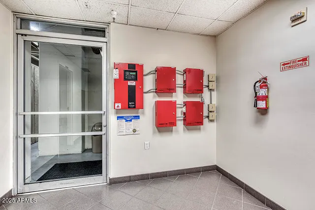 $600,000 | 2323 North Central Avenue, Unit 1704, Phoenix, AZ 85004