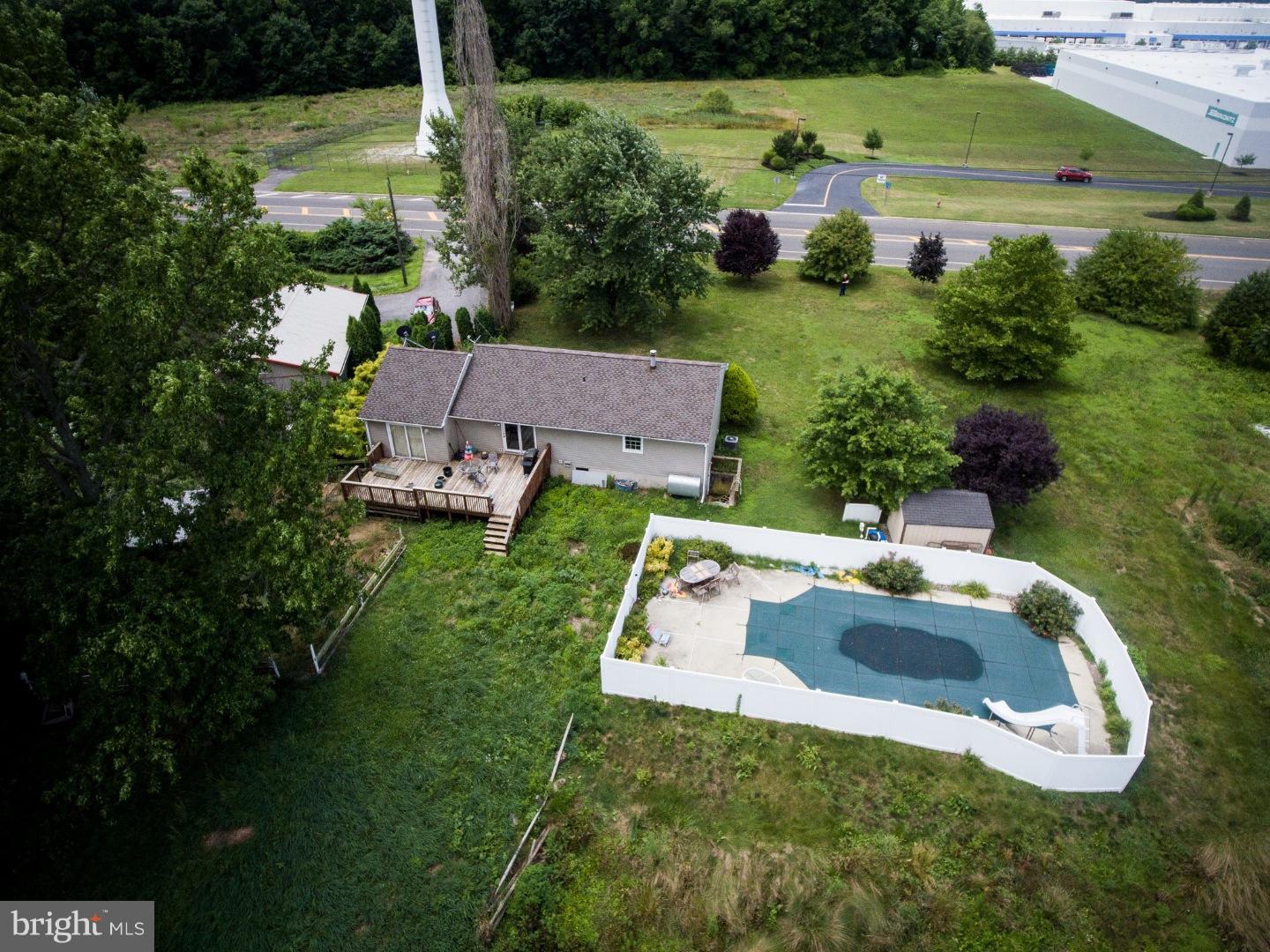 135 Straughns Mill Road Pedricktown, NJ 08067 - Photo 4 of 5 Gallery Image 4