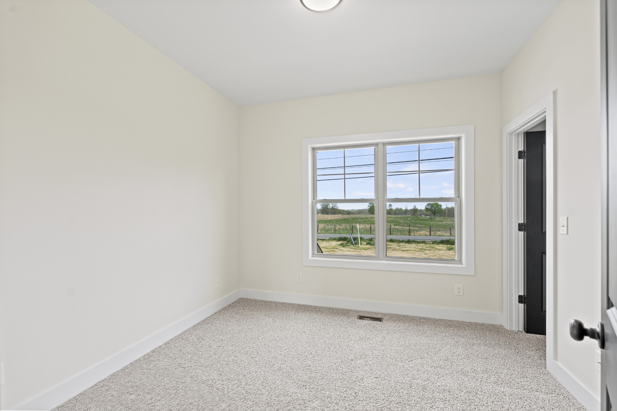 3368 Calista Road White House, TN 37188 - Photo 20 of 37 an empty room with a window