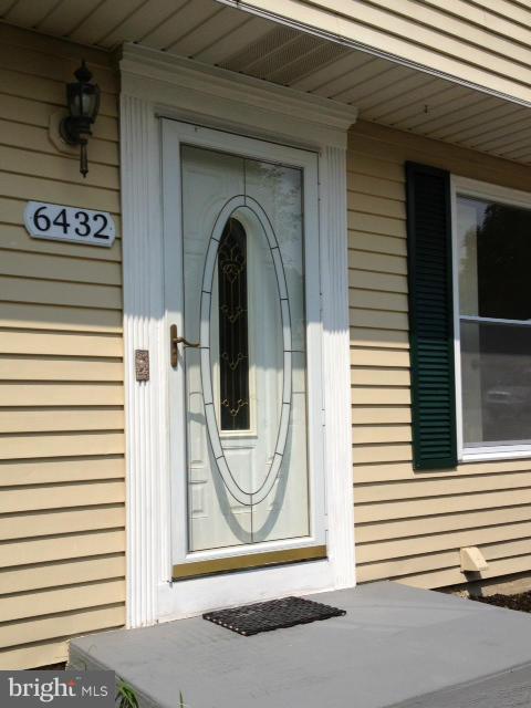 6432 St Phillips Road Linthicum, MD 21090 - Photo 3 of 27 a view of a door of the house