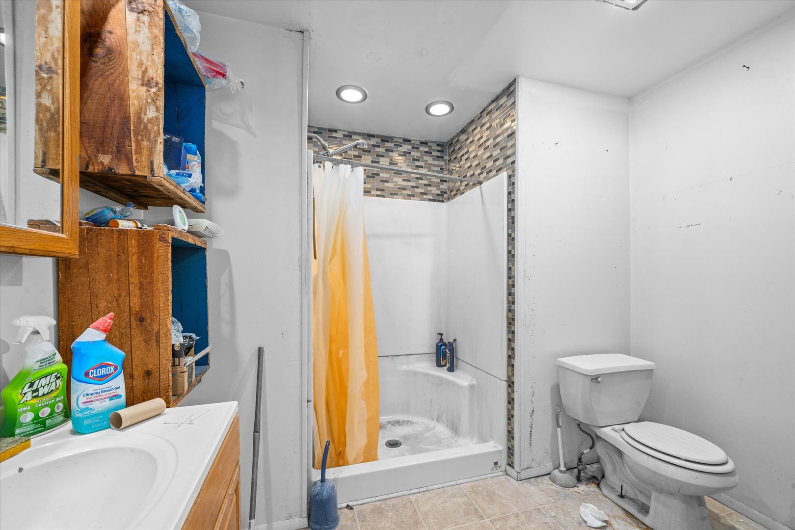 2-s086 2-s086 Harter Road Elburn, IL 60119 - Photo 5 of 34 a bathroom with a sink toilet and shower