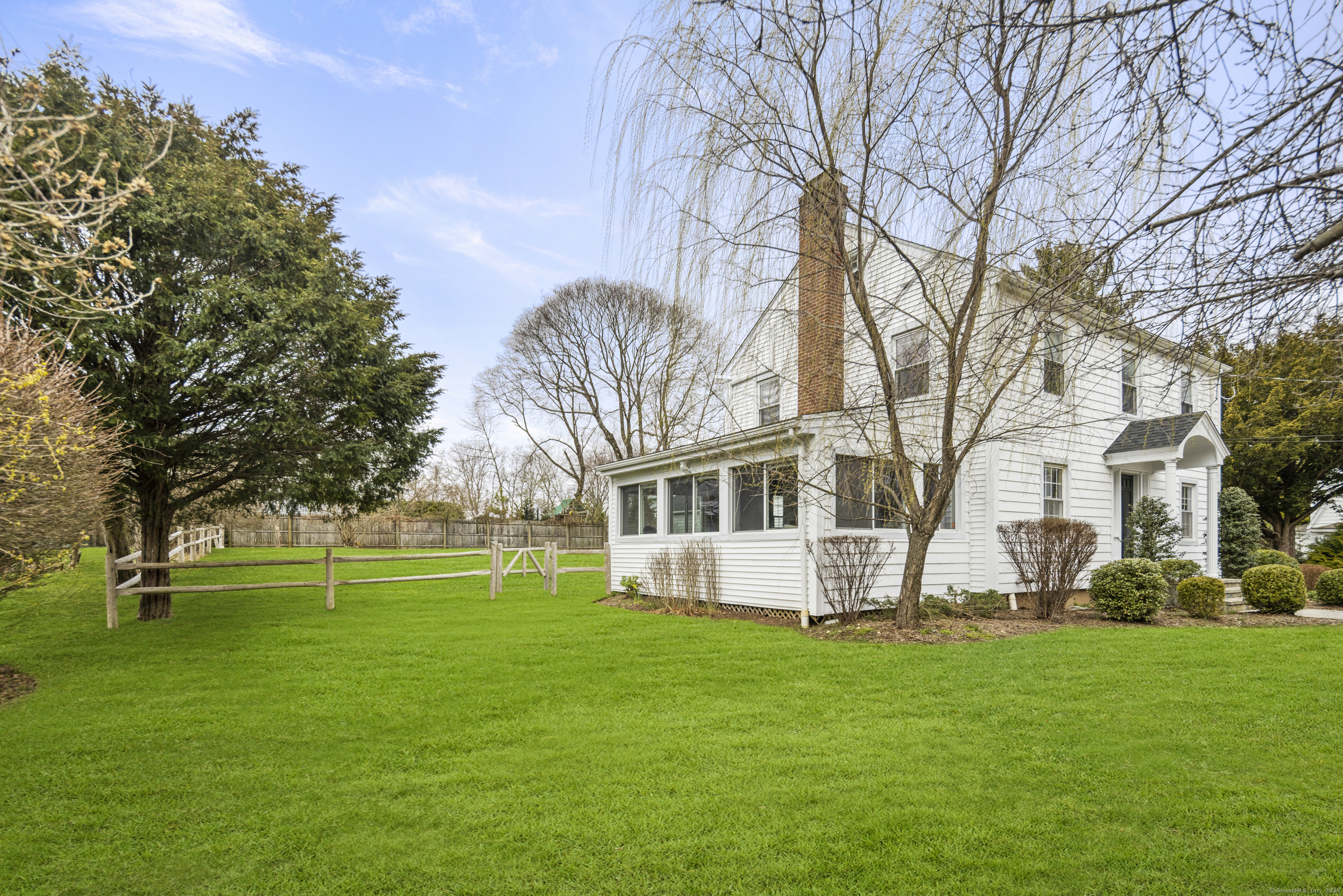 146 Oxford Road Fairfield, CT 06890 - Photo 24 of 31