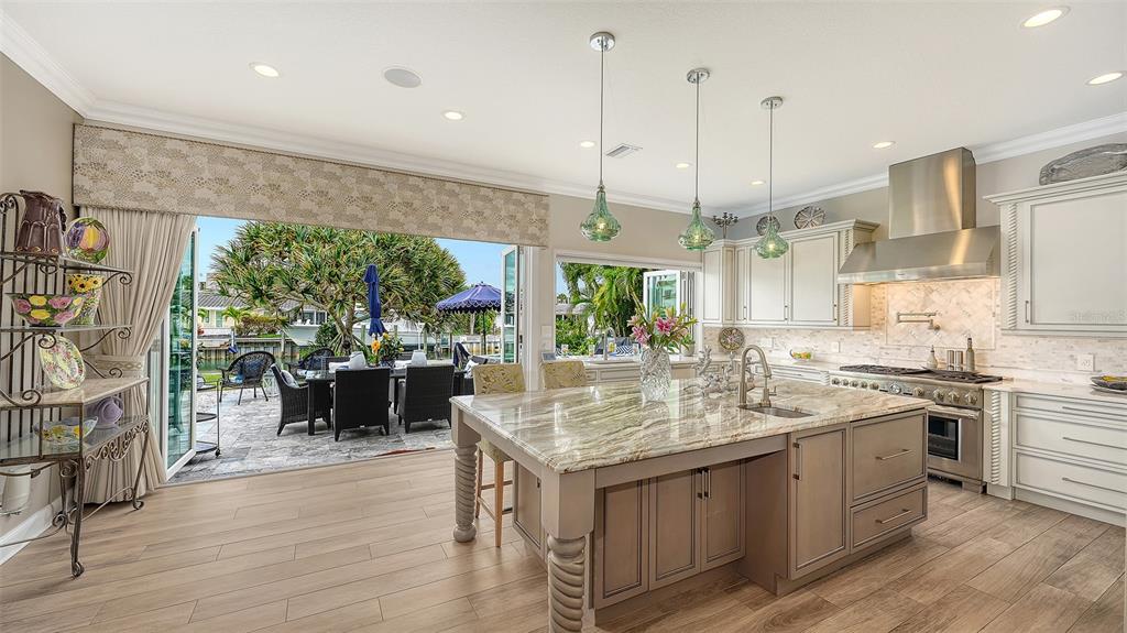 536 Ketch Lane Longboat Key, FL 34228 - Photo 20 of 80