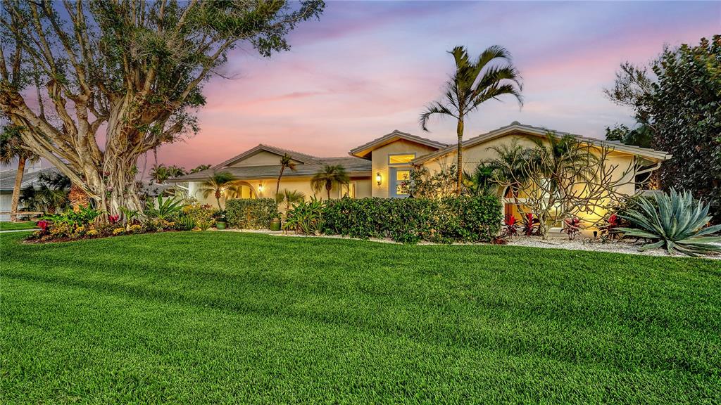 536 Ketch Lane Longboat Key, FL 34228 - Photo 3 of 80