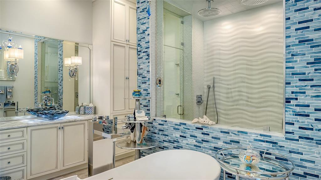 536 Ketch Lane Longboat Key, FL 34228 - Photo 32 of 80