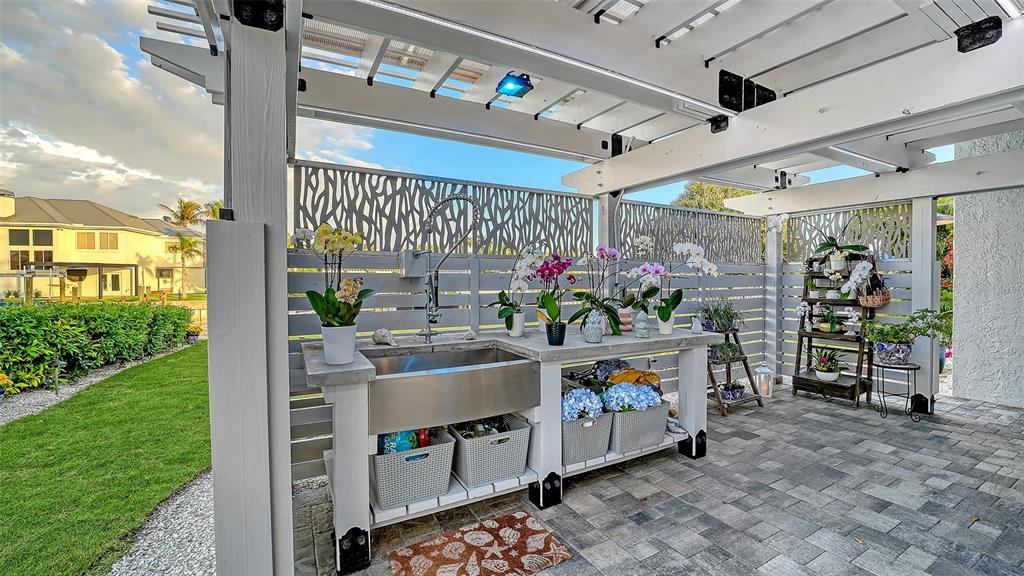 536 Ketch Lane Longboat Key, FL 34228 - Photo 45 of 80