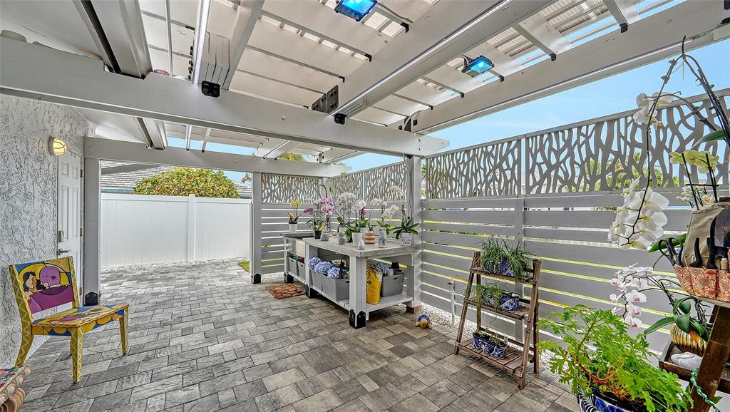 536 Ketch Lane Longboat Key, FL 34228 - Photo 46 of 80