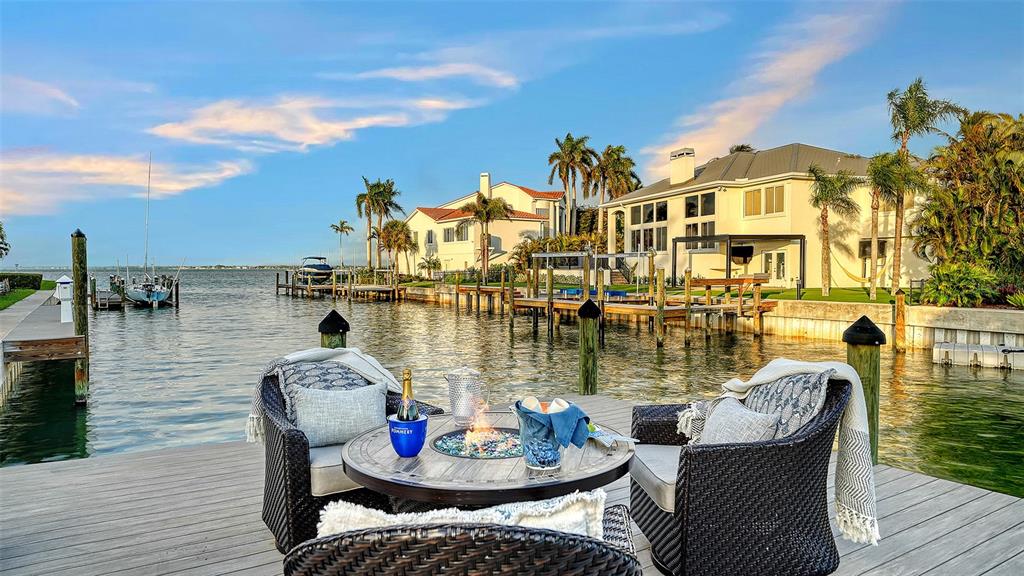 536 Ketch Lane Longboat Key, FL 34228 - Photo 6 of 80