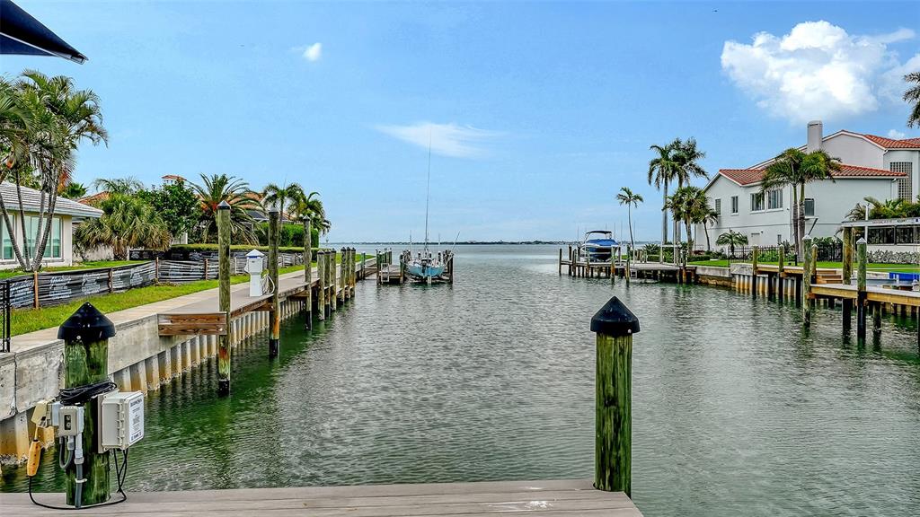 536 Ketch Lane Longboat Key, FL 34228 - Photo 68 of 80