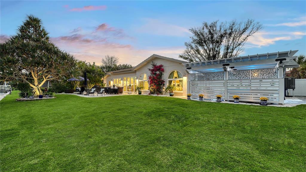 536 Ketch Lane Longboat Key, FL 34228 - Photo 8 of 80