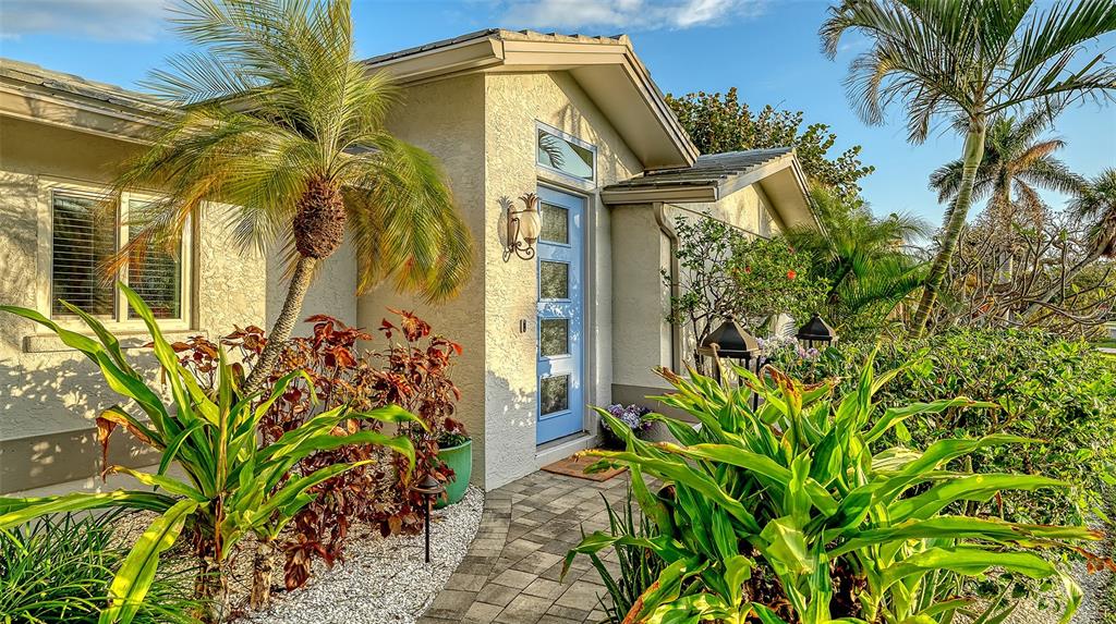 536 Ketch Lane Longboat Key, FL 34228 - Photo 9 of 80