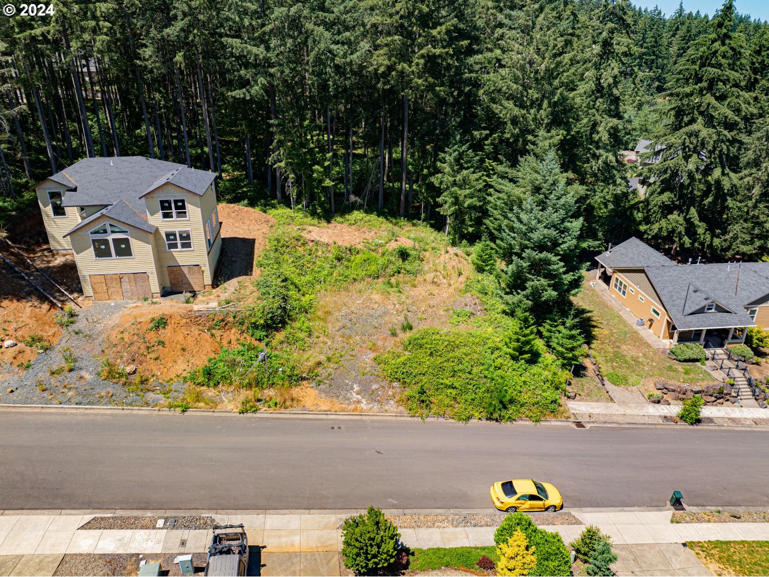 360 Boulder Ridge Drive Sweet Home, OR 97386 - Photo 3 of 7 an aerial view of a house with a yard basket ball court and outdoor seating