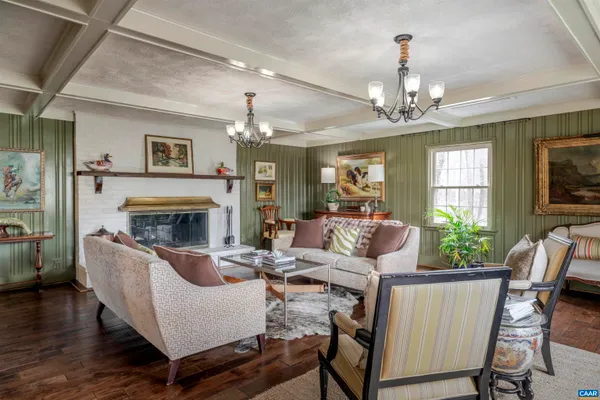 $1,445,000 | 21 Deer Path, Charlottesville, VA 22903
