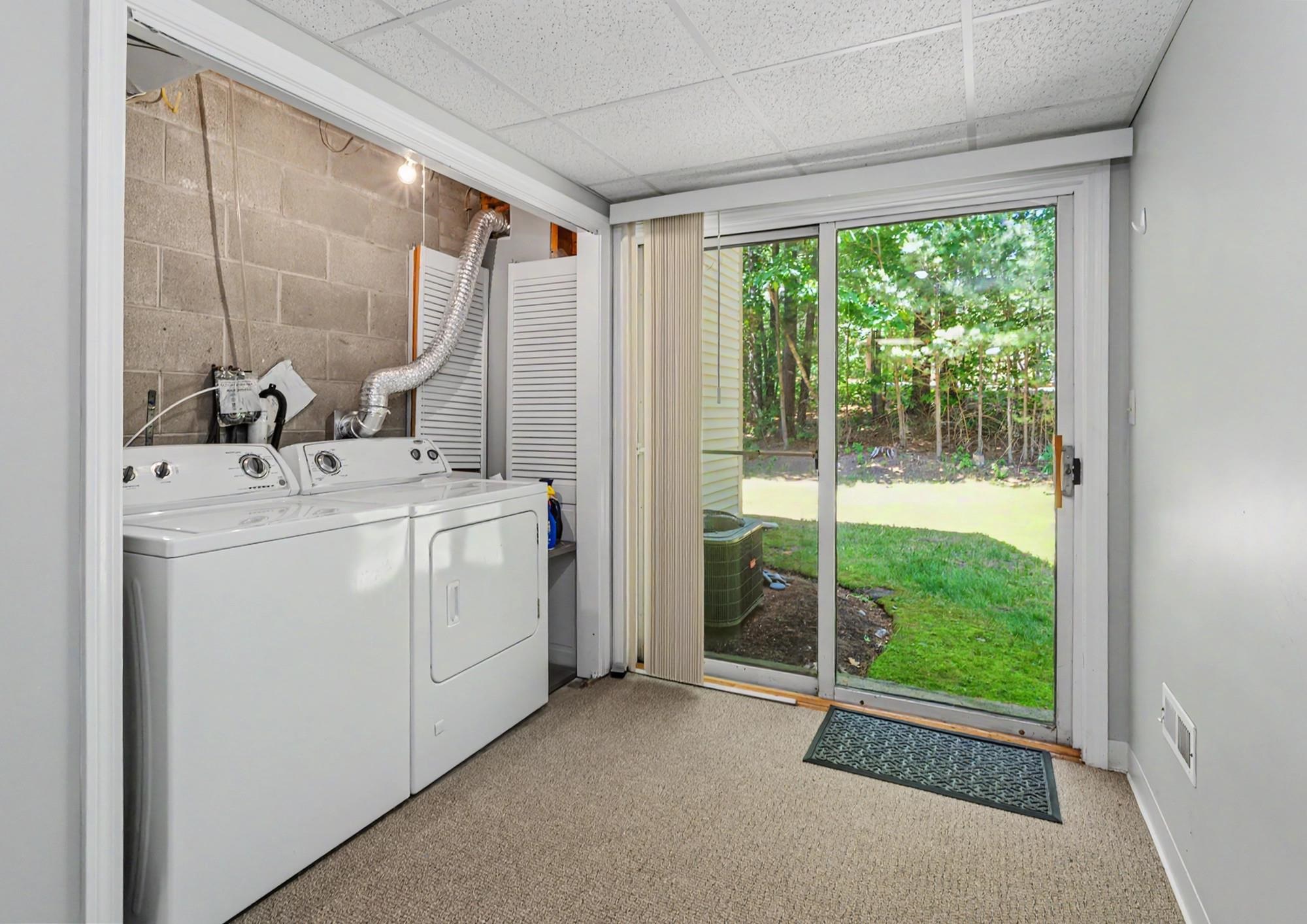 3 Salisbury Road Nashua, NH 03064 - Photo 33 of 48