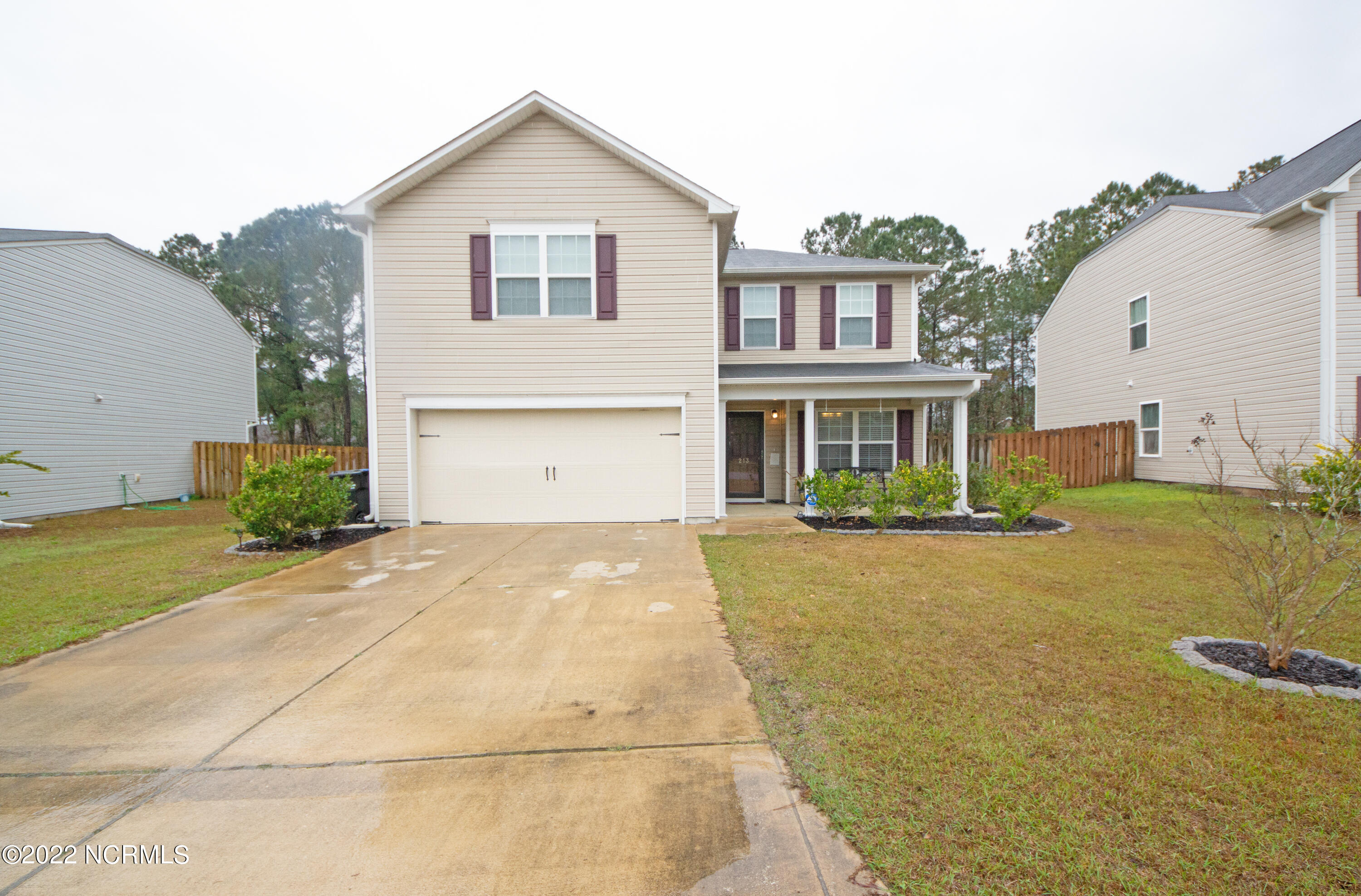 213 Chalet Road Holly Ridge, NC 28445 - Photo 2 of 34 DSC02011