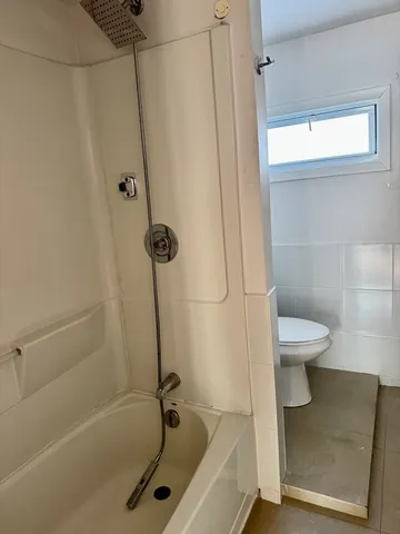 $2,600 | 133 Endicott Street, Unit 1, Worcester, MA 01610