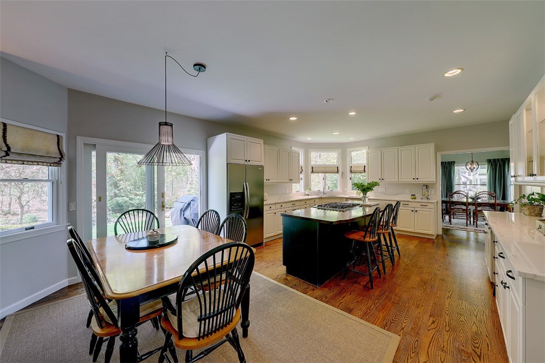4 River Oak Road Barrington, RI 02806 - Photo 19 of 40 Gallery Image 19