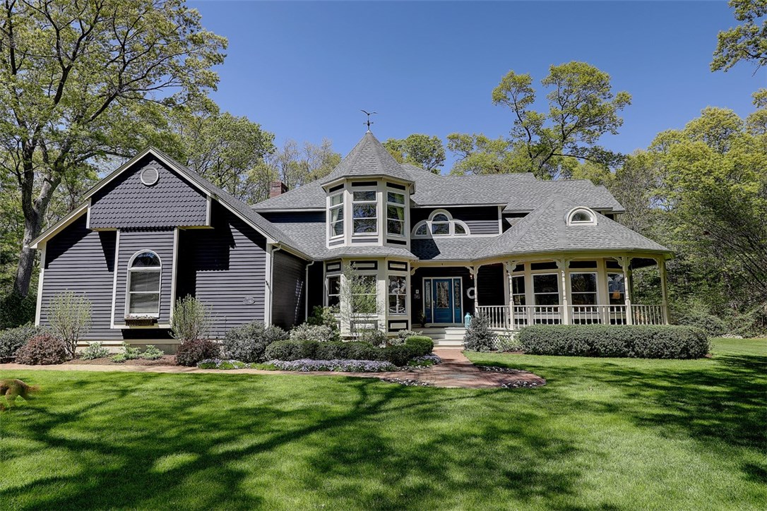 4 River Oak Road Barrington, RI 02806 - Photo 2 of 40 Gallery Image 2