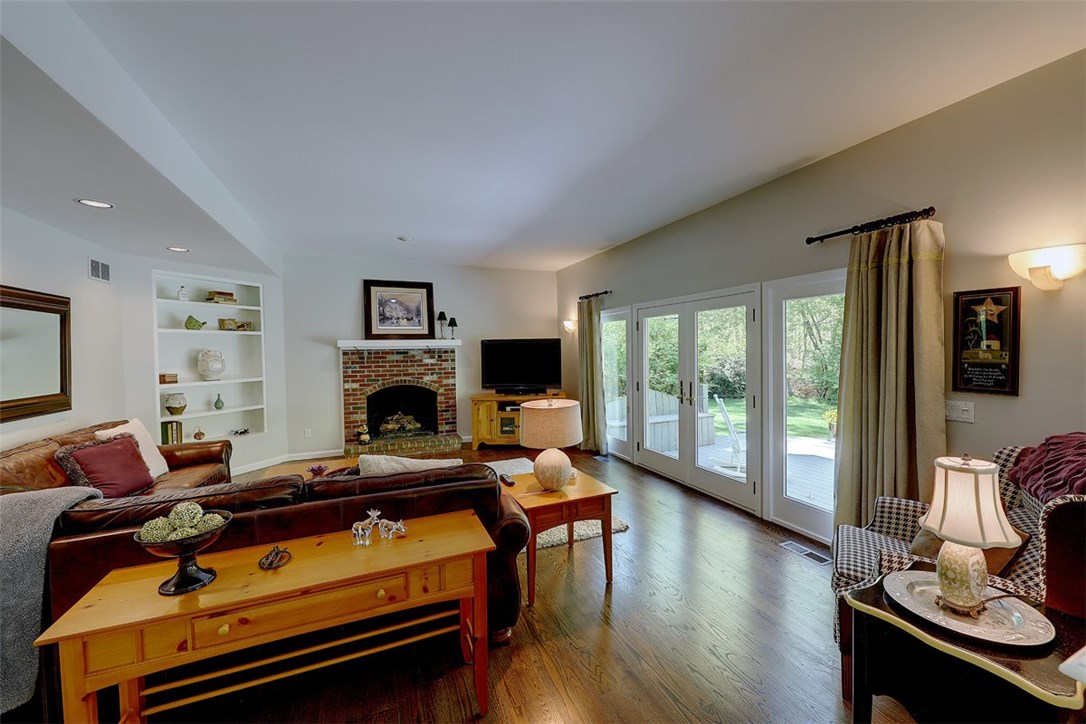 4 River Oak Road Barrington, RI 02806 - Photo 21 of 40 Gallery Image 21