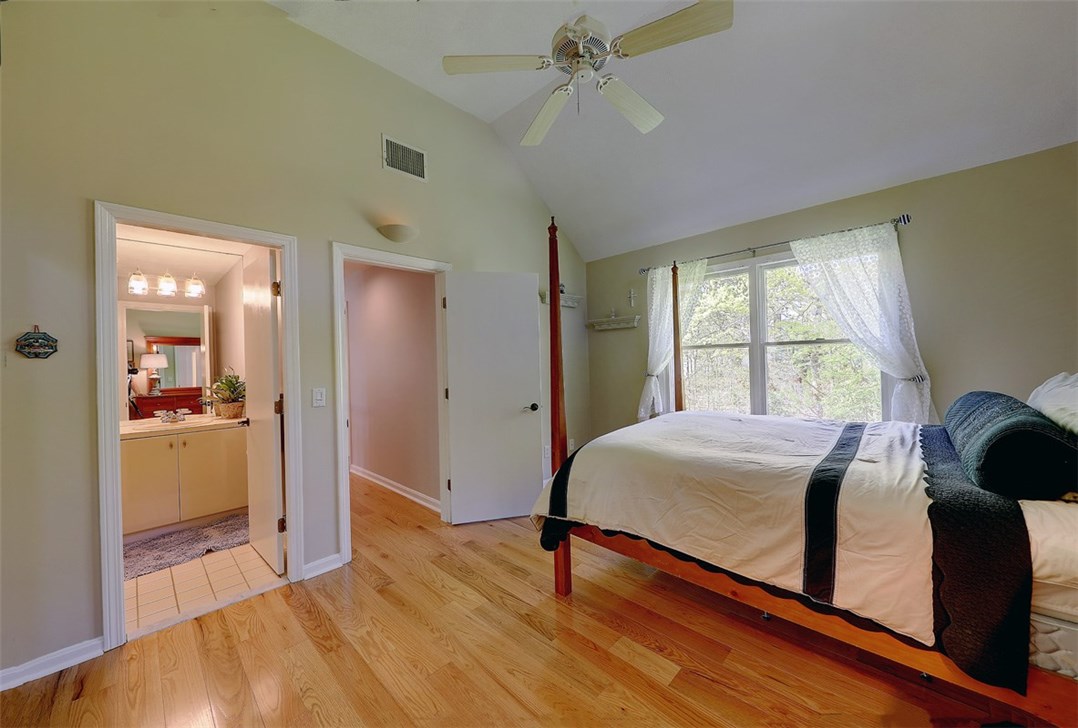 4 River Oak Road Barrington, RI 02806 - Photo 35 of 40 Gallery Image 35