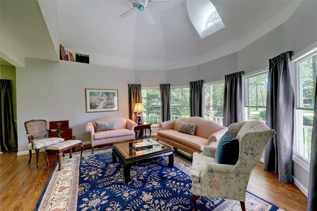 4 River Oak Road Barrington, RI 02806 - Photo 10 of 40 Gallery Image 10