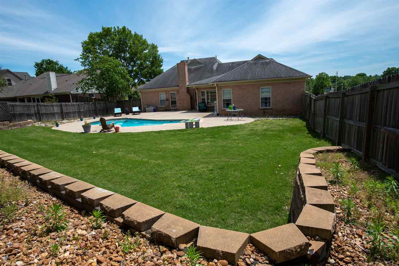 8646 Bazemore Road Memphis, TN 38018 - Photo 2 of 12 Gallery Image 2