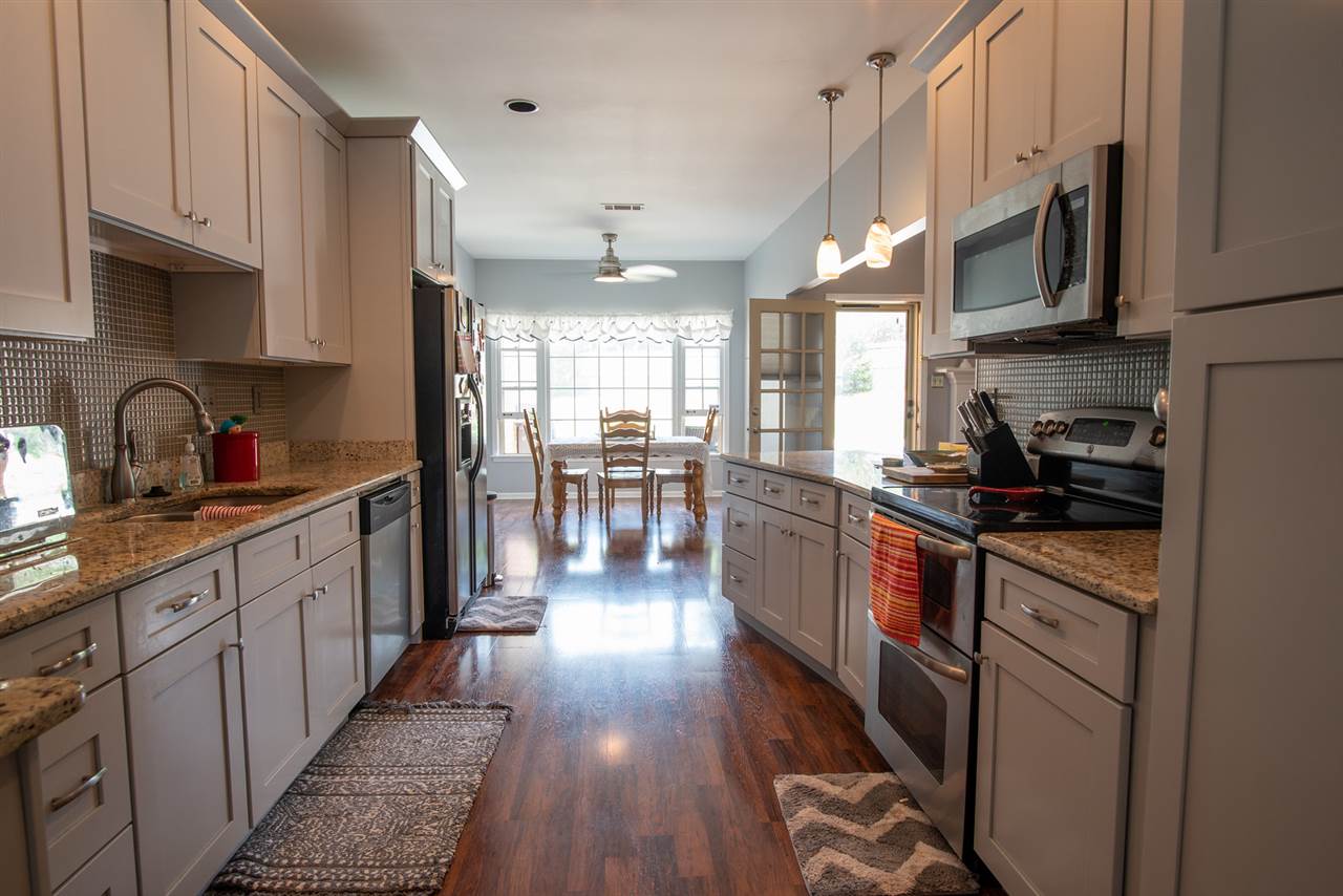 8646 Bazemore Road Memphis, TN 38018 - Photo 5 of 12 Gallery Image 5