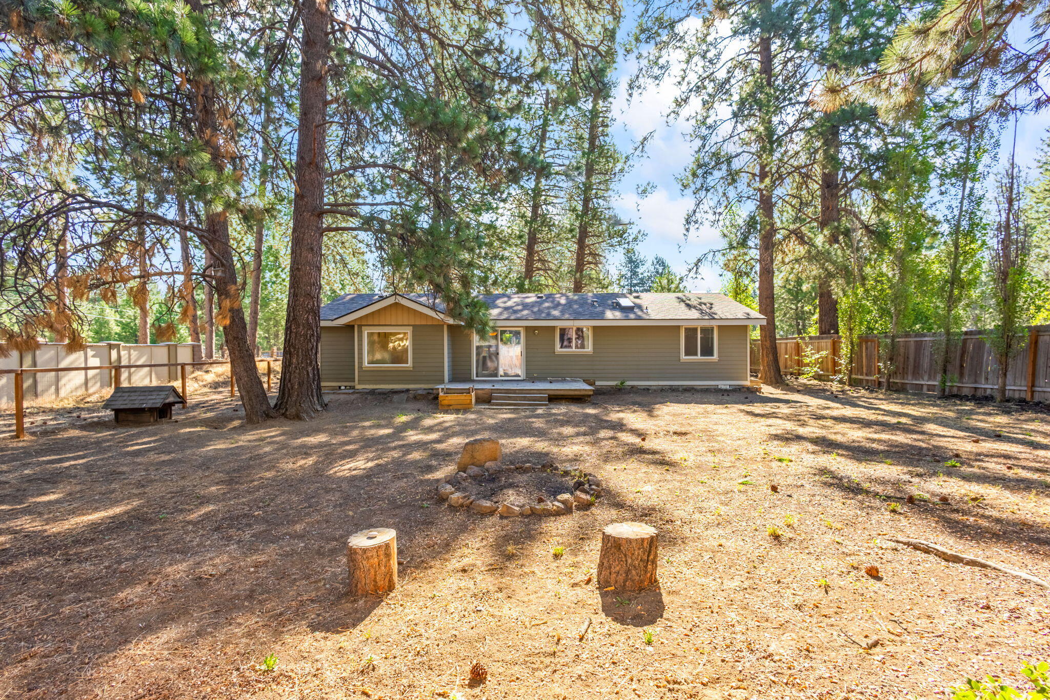 59989 Hopi Road Bend, OR 97702 - Photo 30 of 49 Fire pit area