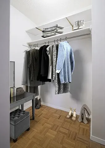 $695,000 | 445 5th Avenue, Unit 28E | Midtown South