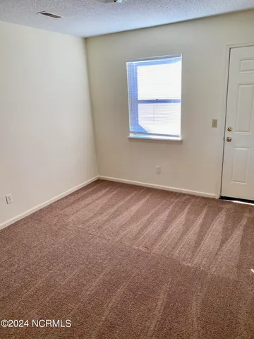 $750 | 1085 Cheyenne Court, Unit 4, Greenville, NC 27858