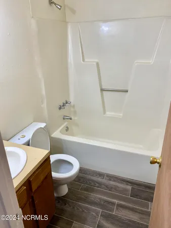 $750 | 1085 Cheyenne Court, Unit 4, Greenville, NC 27858