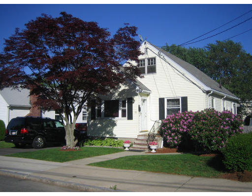 90 Searle Road Boston, MA 02132 - Photo 1 of 13 Gallery Image 1