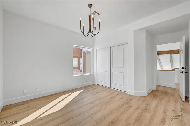 $1,075,000 | 8941 Diamond Falls Drive, Las Vegas, NV 89117