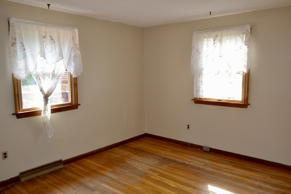 8 Alpha Road Groveland, MA 01834 - Photo 11 of 18 Gallery Image 11