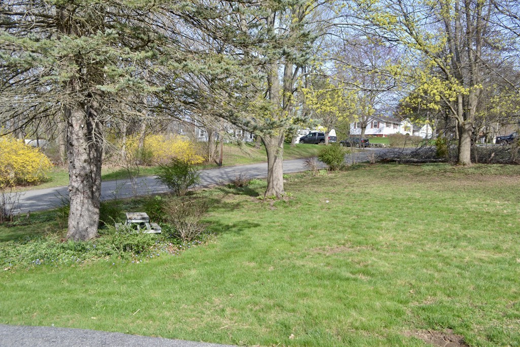 8 Alpha Road Groveland, MA 01834 - Photo 17 of 18 Gallery Image 17