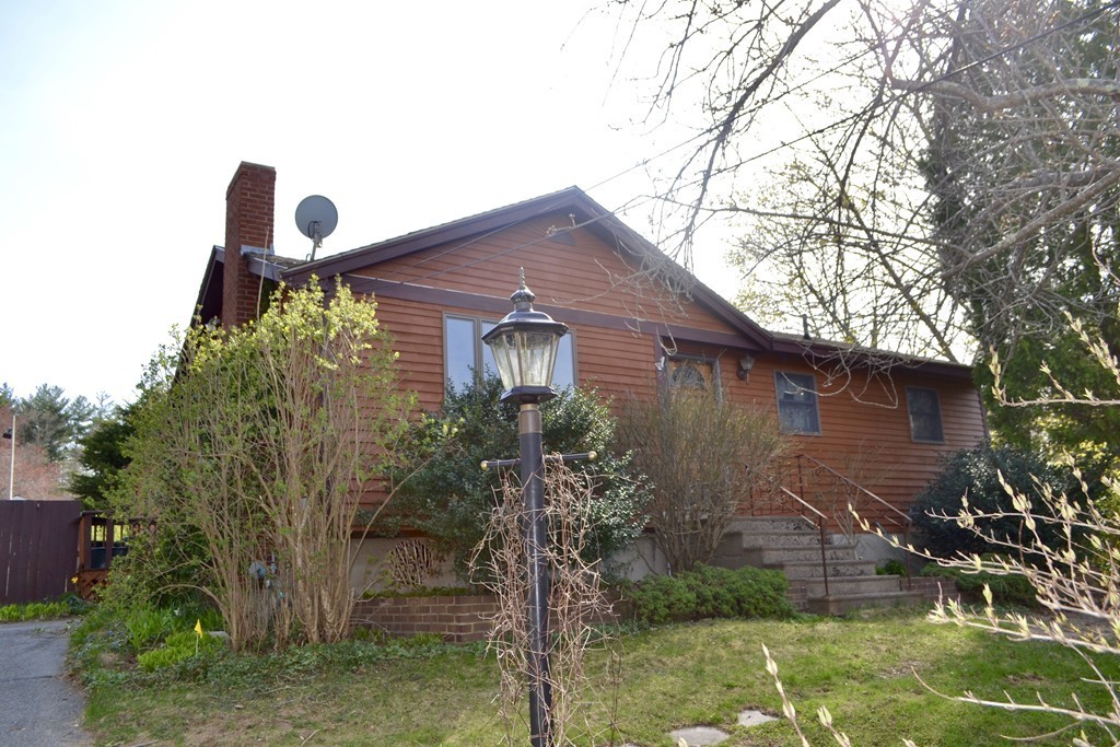 8 Alpha Road Groveland, MA 01834 - Photo 3 of 18 Gallery Image 3